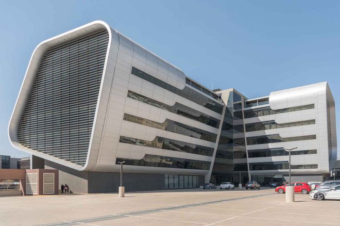 Private office in Midrand Central with shared workspace and flexible terms. To Rent.