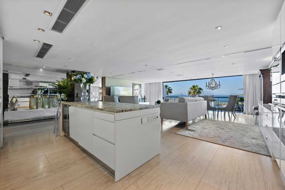 Kitchen/living room