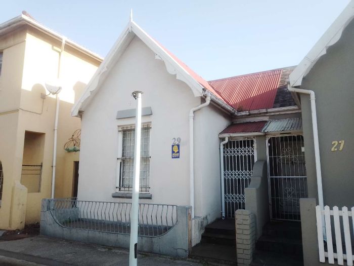 Property #2260170, House for sale in Port Elizabeth Central