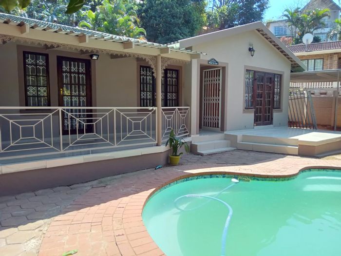 Property #2190523, House rental monthly in Sunningdale