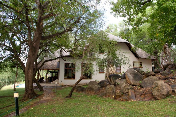 Property #2151582, House for sale in Ndlovumzi Nature Reserve