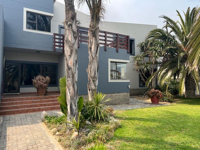 Property #2072070, House for sale in Swakopmund Central
