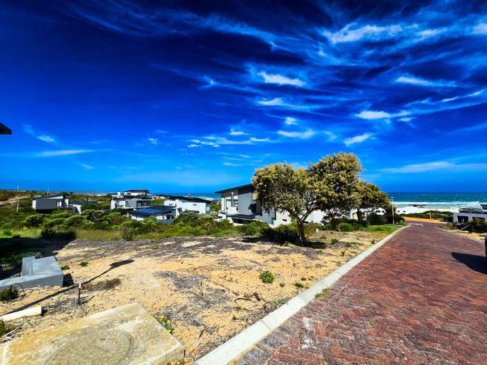 Vacant Land Residential For Sale in Stilbaai Oos with sea views and security.