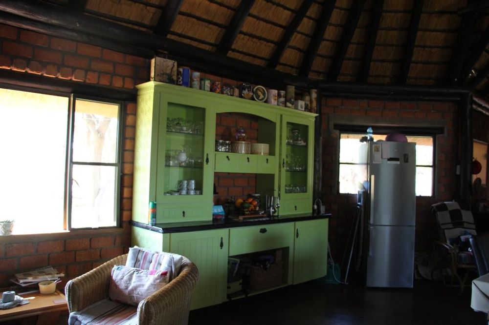 Kitchen, lounge and dining area
