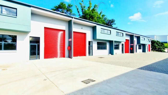 Industrial property for sale in Glen Anil: ±285 m² mini-factory with 24/7 security.