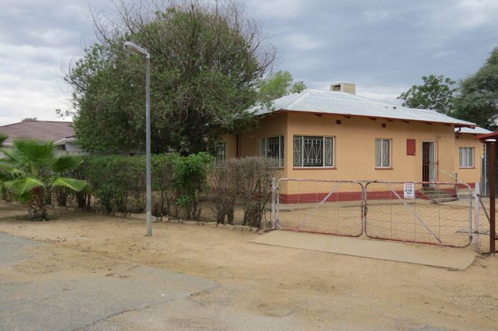 Property #1247211, House pending sale in Okahandja Central