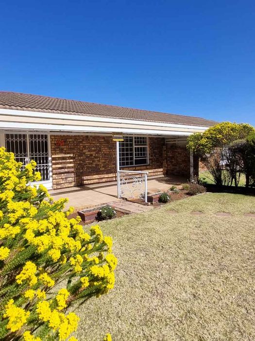 Property #2171094, Retirement Village for sale in Brentwood Park