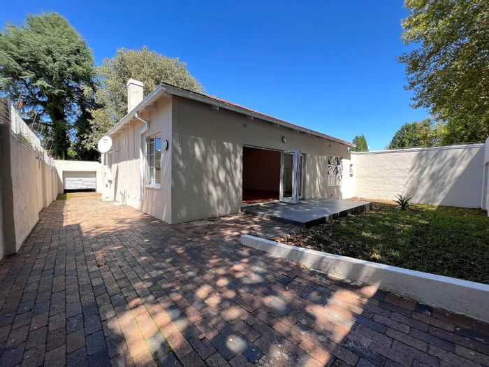 Property #2108369, House for sale in Parkhurst