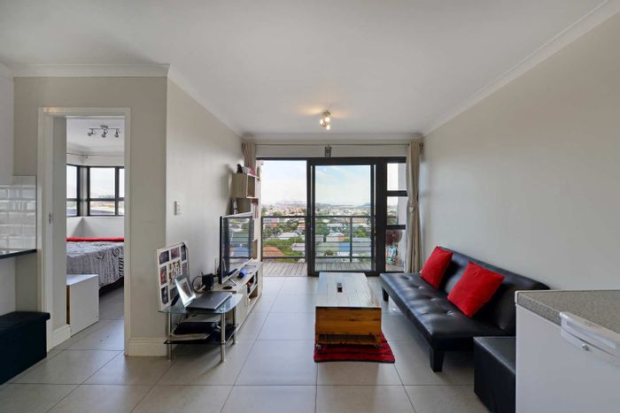 Stylish Observatory Apartment for Sale: Stunning Views, Gym, Secure Parking, Airbnb Potential!