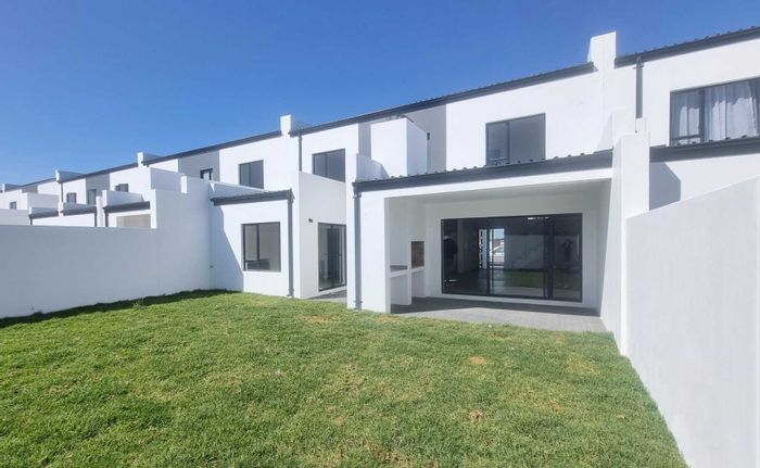 Property #2393925, House Rental Monthly in Sandown