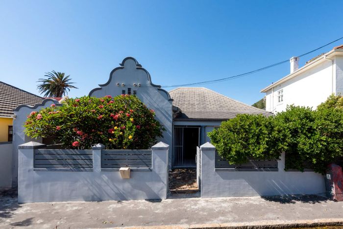 Muizenberg Central House For Sale: 3 beds, beach access, hiking trails nearby.