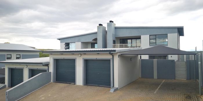 Property #2071643, Townhouse For Sale in Island View