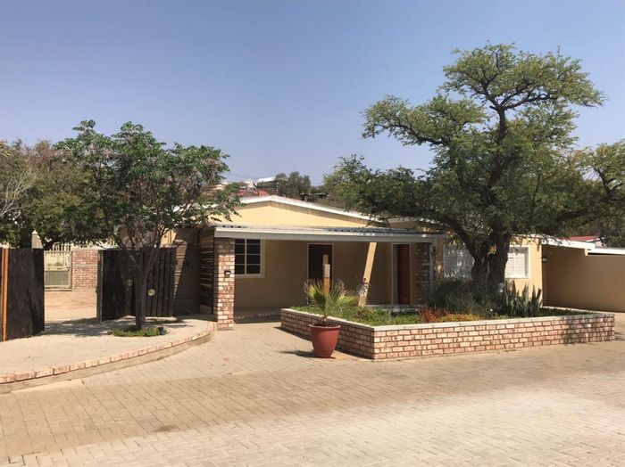 Property #2419180, Office Rental Monthly in Klein Windhoek
