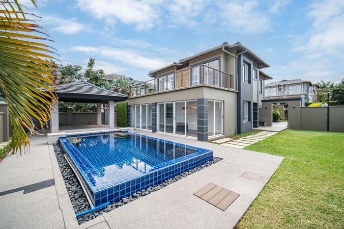 For Sale: House in Seaward Estates with pool, garden, and open-plan living.