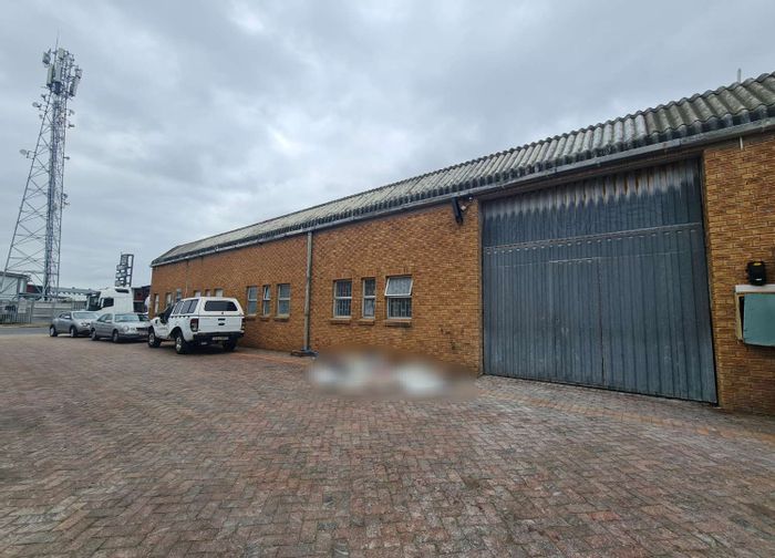 Property #2173318, Industrial rental monthly in Montague Gardens