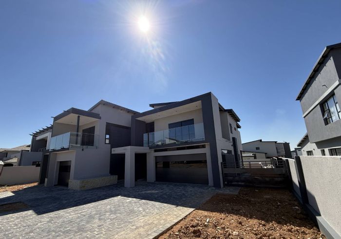 For Sale: Spacious 5-Bedroom House in Six Fountains Estate with Pool and Braai.