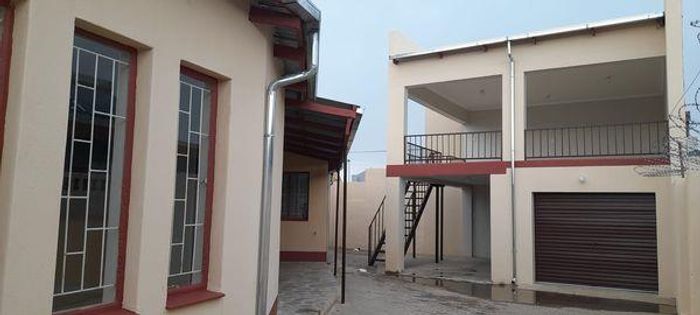 Khomasdal House For Sale: 3 Bedrooms, 2 Flats, close to amenities.