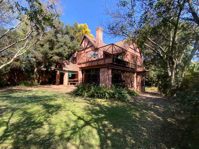 Lynnwood Glen House For Sale: 3 Bedrooms, garden retreat, security features, inverter system.