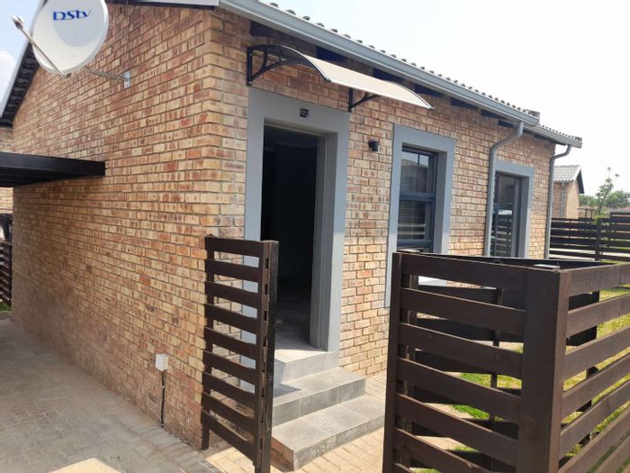 Property #2204519, Apartment rental monthly in Groblerpark