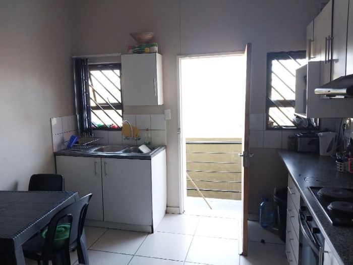 Property #2394272, Apartment For Sale in Otjomuise