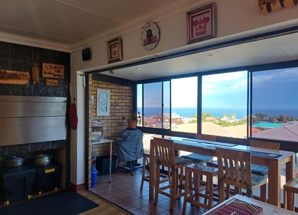 First Floor - Built-in Braai