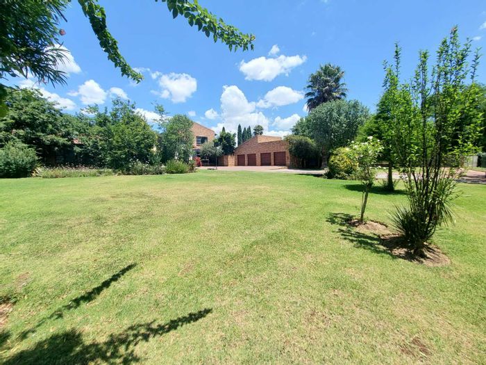 Property #2171890, Small Holding for sale in Benoni Small Farms
