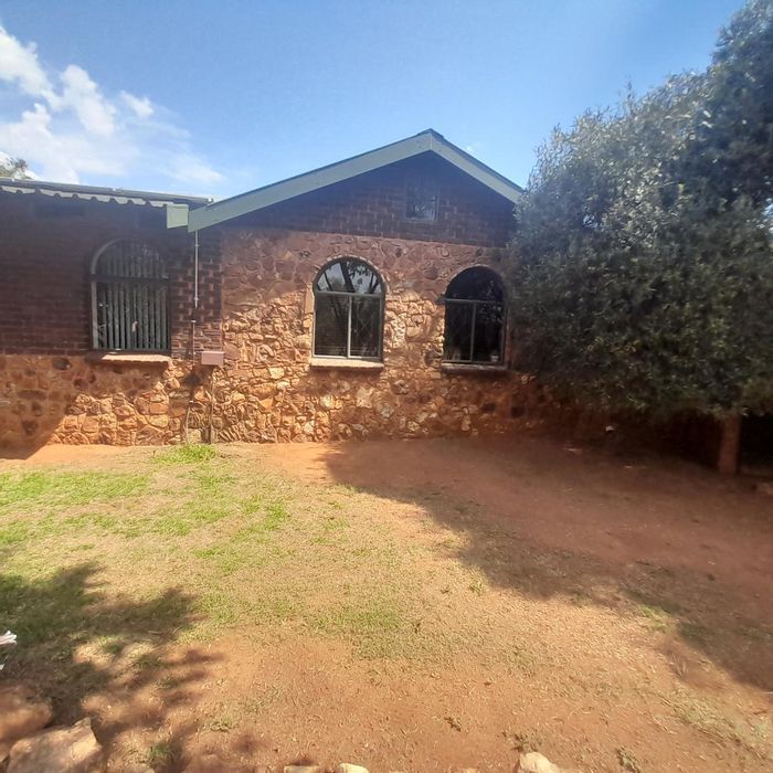 Property #2203828, Farm for sale in Magaliesburg