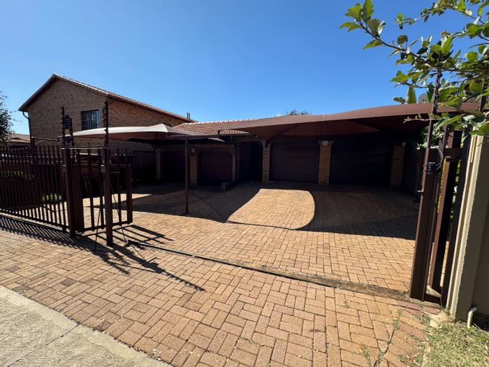 For Sale: Townhouse in New Redruth with large garden, inverter system, and double garage.
