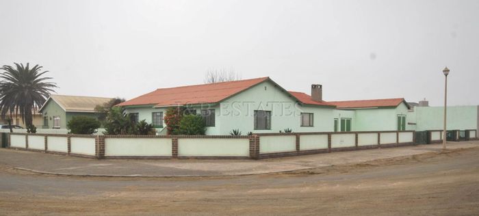 Property #1267780, Retail for sale in Walvis Bay Central