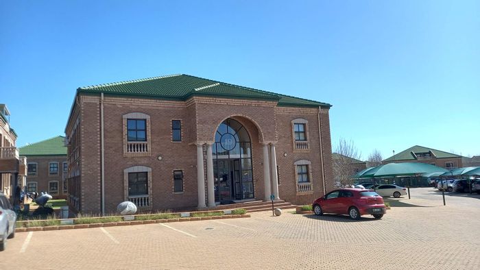 Property #2184756, Office rental monthly in Highveld