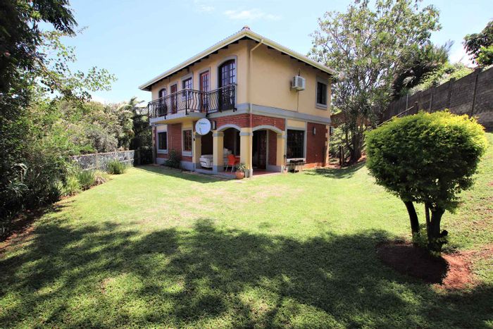 Property #2257964, Townhouse rental monthly in La Lucia