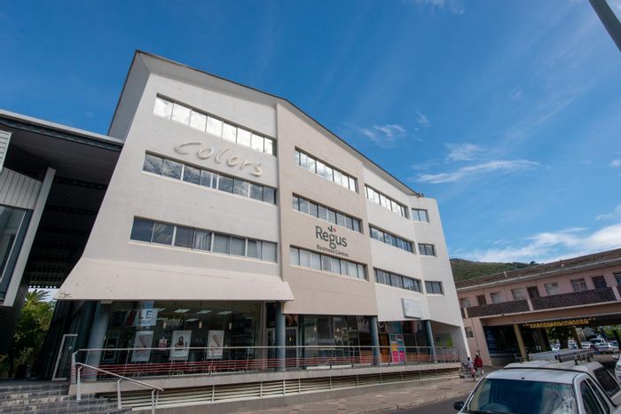 Office to Rent in Paarl North: 8 sqm private space, 50 sqm shared area.