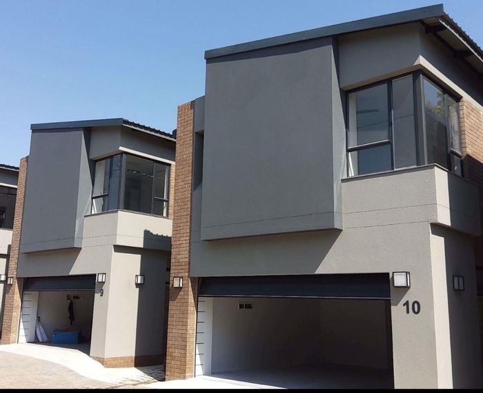 Property #2186087, Townhouse rental monthly in Menlo Park