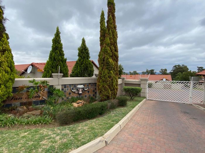 Halfway Gardens apartments (1 properties)