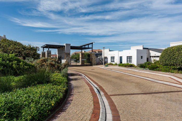 Stunning Muizenberg Central Townhouse For Sale with Ocean Views and Secure Complex Access!