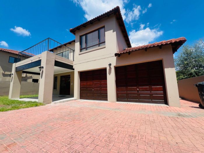 Property #2221306, Apartment rental monthly in Fourways