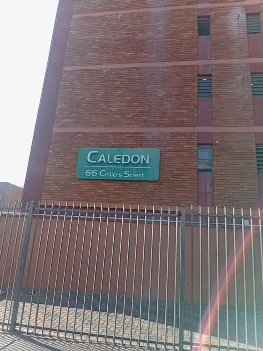 3-Bedroom Apartment For Sale in Sunnyside with Secure Access and Prime Location.