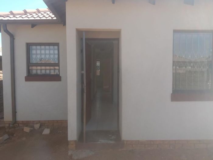 Property #2253997, House for sale in Soshanguve Central