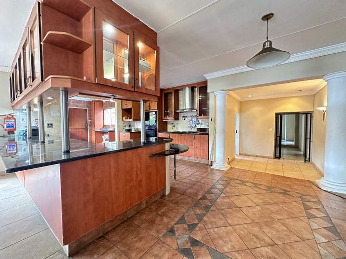 Property #2390925, Small Holding For Sale in Heatherdale