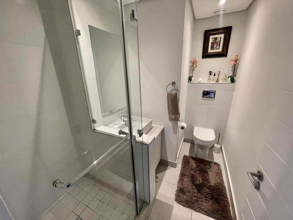 2nd Bathroom