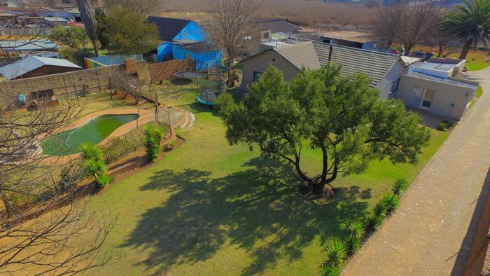 Property #2177128, Small Holding for sale in Witpoortjie