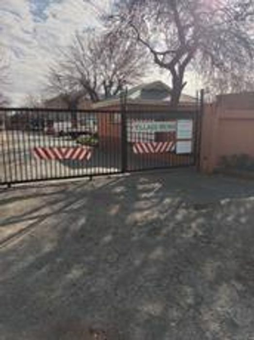 Property #2255709, Townhouse for sale in Boksburg East