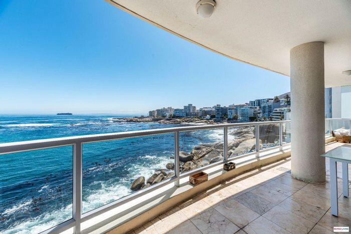 Property #1332593, Apartment for sale in Bantry Bay