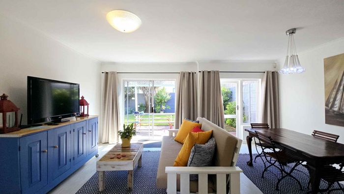 House To Rent in West Beach: 2 beds, private garden, close to Blouberg beach.