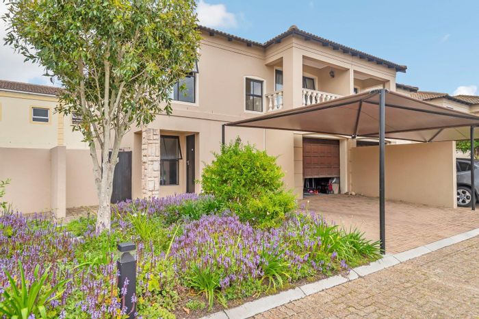 Modern 3-Bedroom Townhouse for Sale in Parklands with Outdoor Braai and Garage!