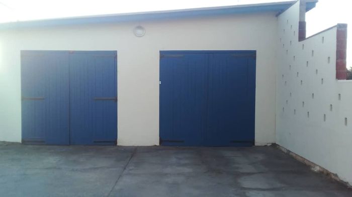 Property #2150495, House pending sale in Walvis Bay Central