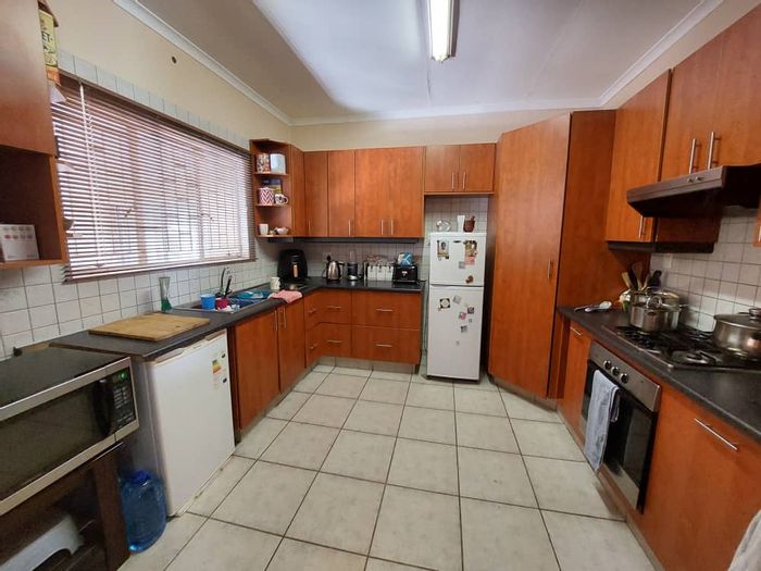 Property #2157704, House for sale in Academia