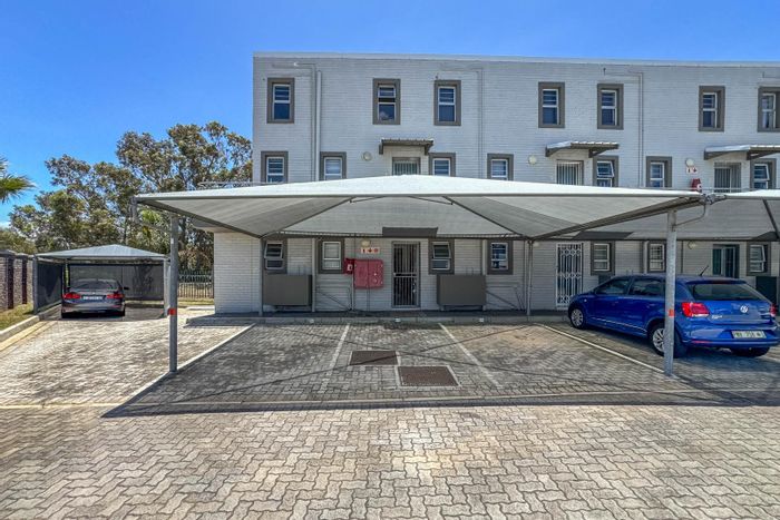 Property #2441671, Apartment For Sale in Humewood