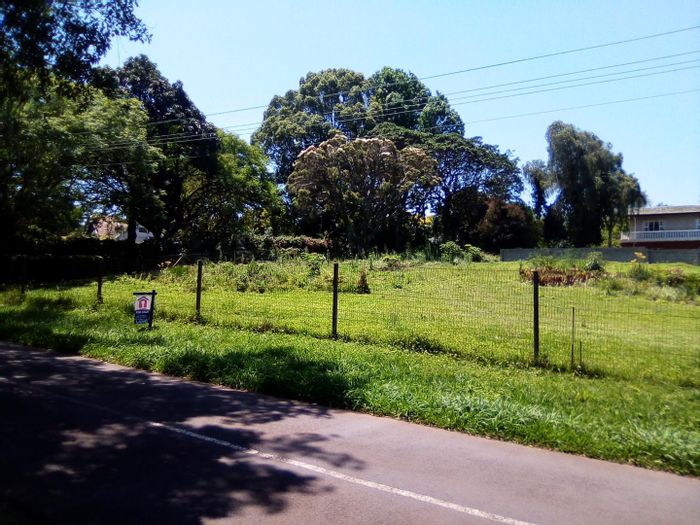 Vacant Land Residential For Sale in Winston Park Central with road access and water connection.