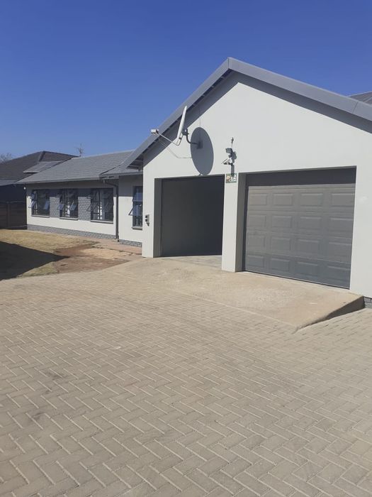 Property #2184328, House for sale in Brackenhurst